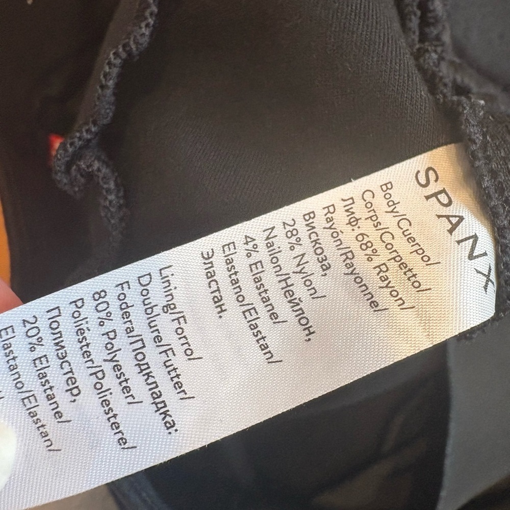 SOLD — Spanx Black PerfectFIT Spanxsmooth Ankle-Length Straight Pants medium - Picture 3 of 4